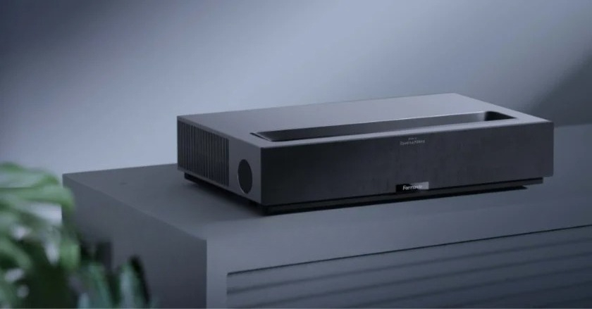 at-Cinema Edge Ultra Short Thr - đánh giá và giá Home Cinema Laser Projector